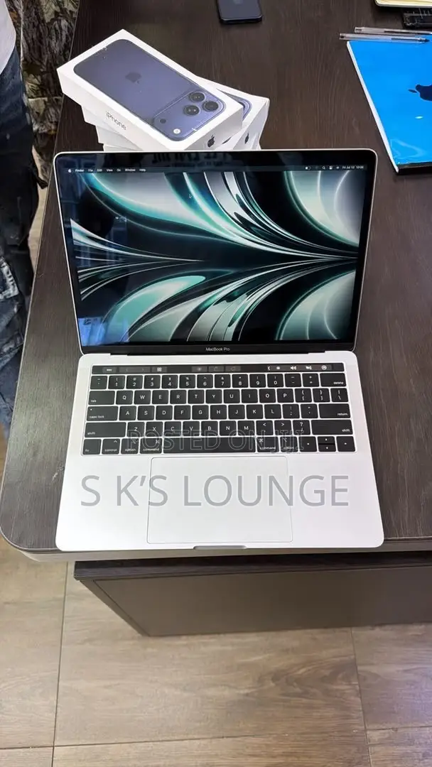 Laptop Apple MacBook Pro 2019 8GB Intel Core i5 SSD 128GB