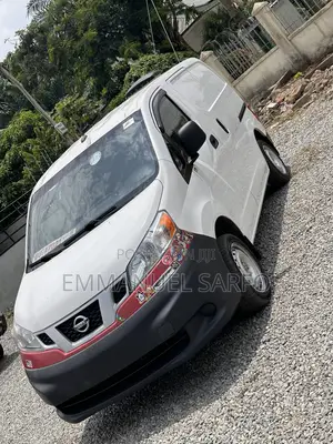 Nissan NV350 2015 White