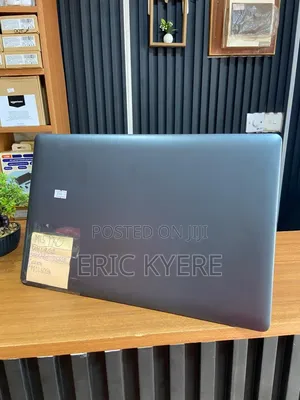 Laptop 8GB Intel Celeron SSD 256GB