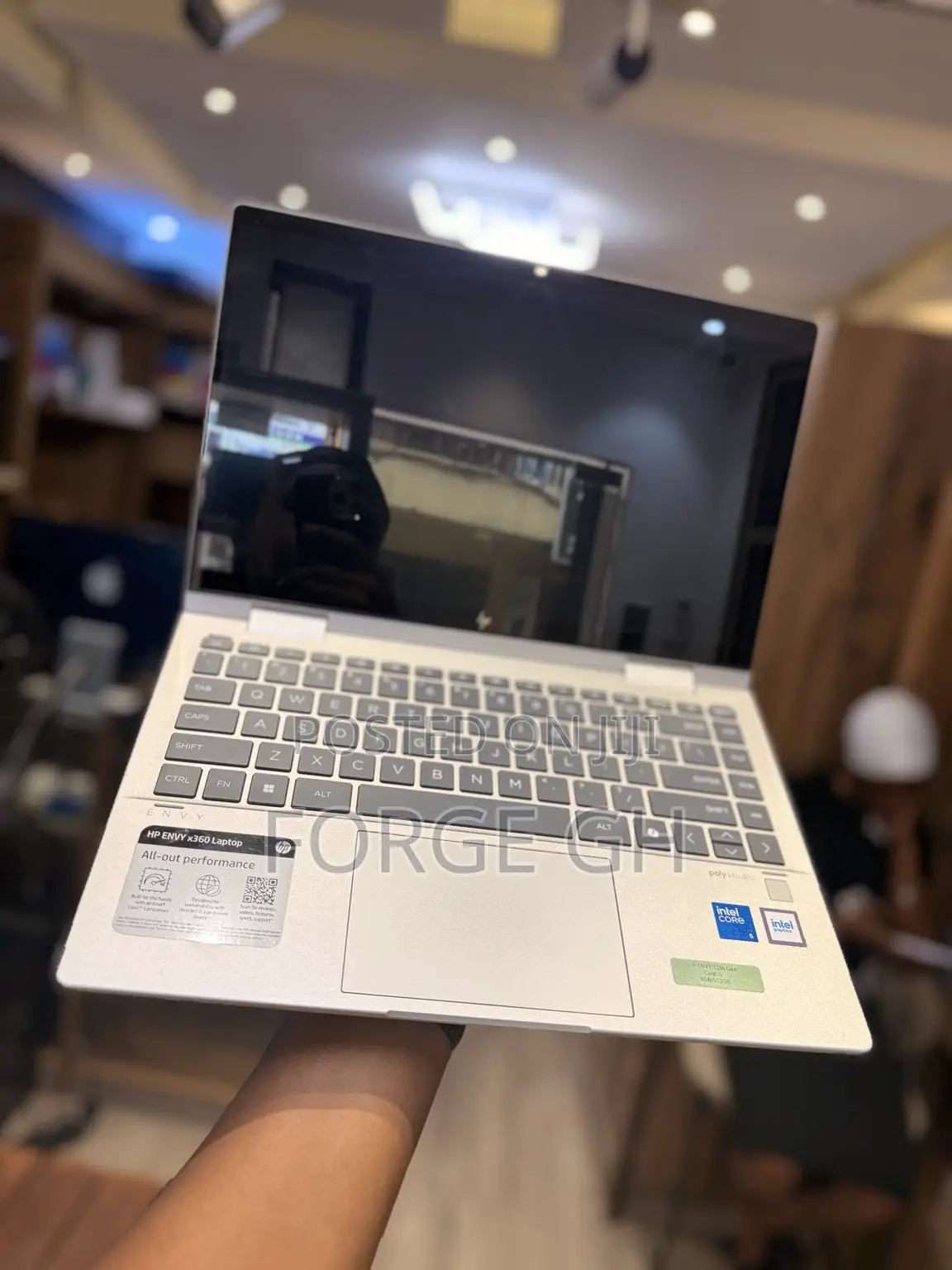 Laptop HP Envy x360 8GB Intel Core 5 SSD 512GB