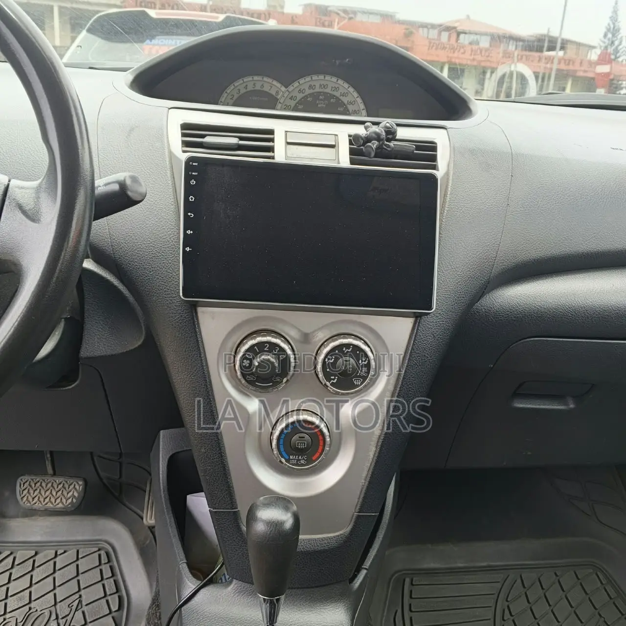 Toyota Yaris 2012 Blue