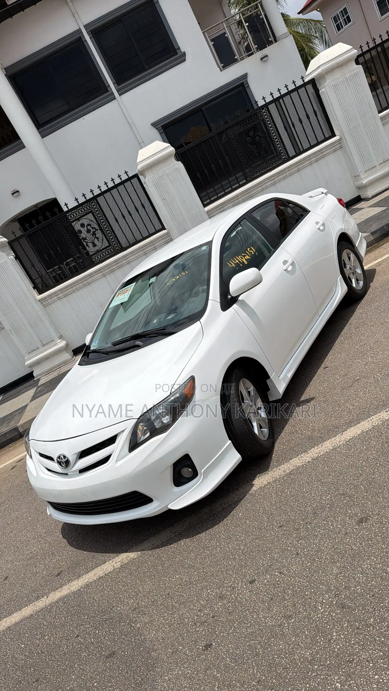 Toyota Corolla S 4dr Sedan (1.8L 4cyl 4A) 2013 Pearl