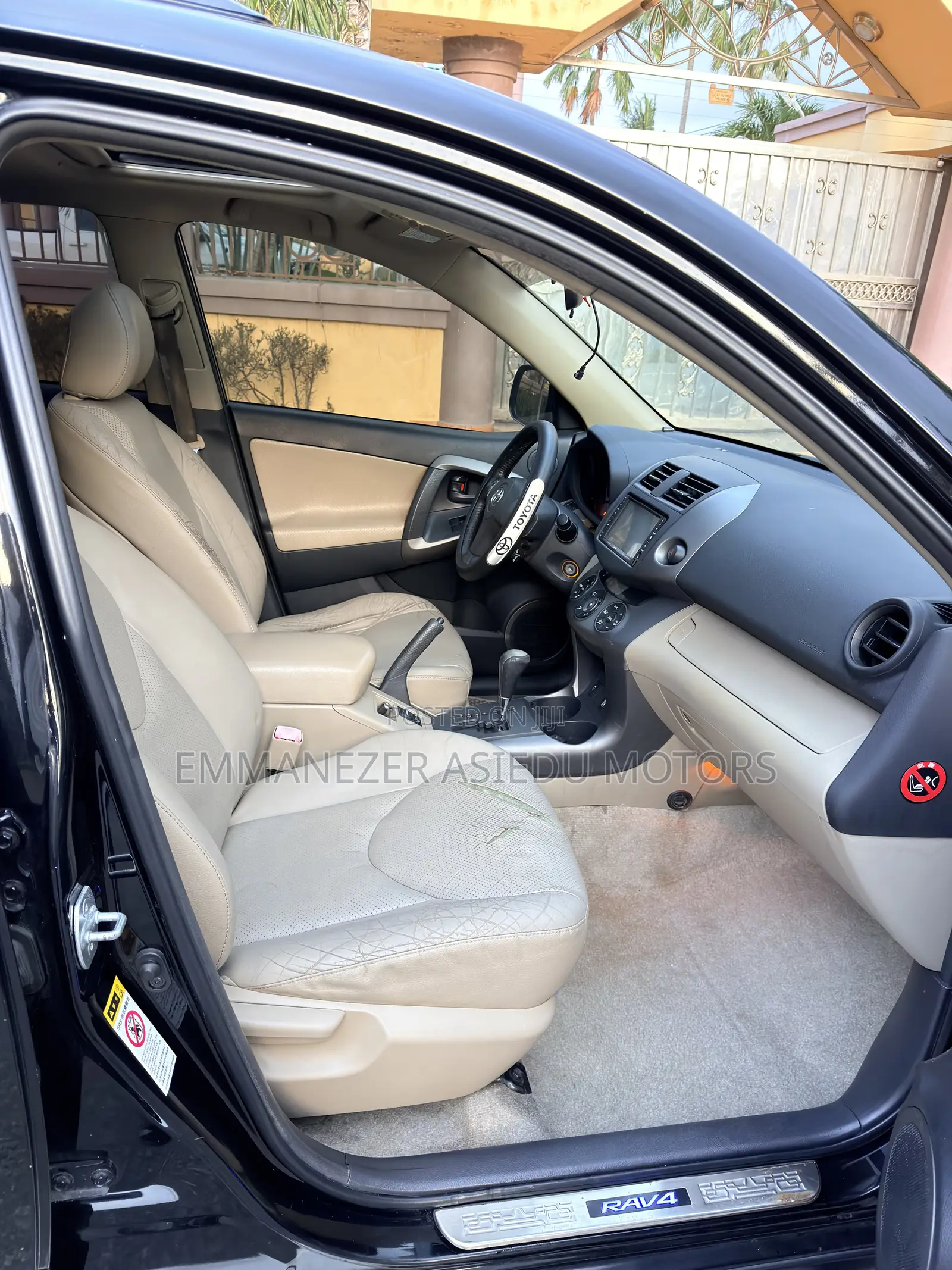 Toyota RAV4 2.5 Limited 2012 Black