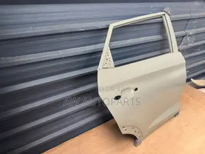 Hyundai Tucson 2016 Door Front Right