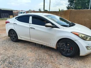 Hyundai Elantra 2013 White