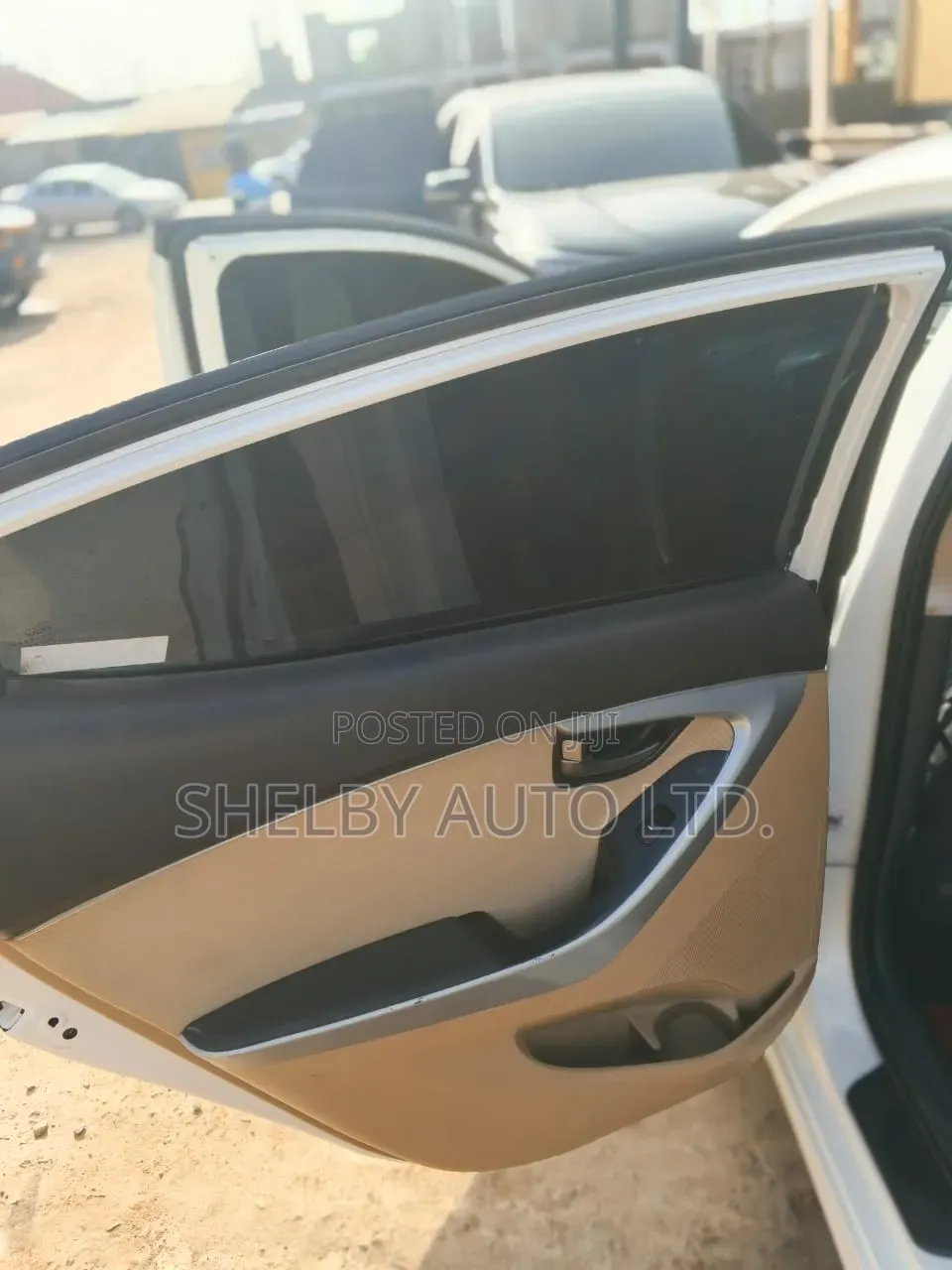 Hyundai Elantra 2013 White