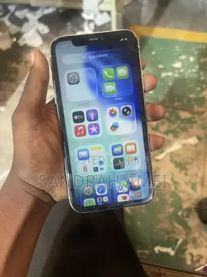 Apple iPhone 11 128 GB White