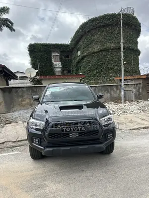 Toyota Tacoma TRD Sport 2018 Black