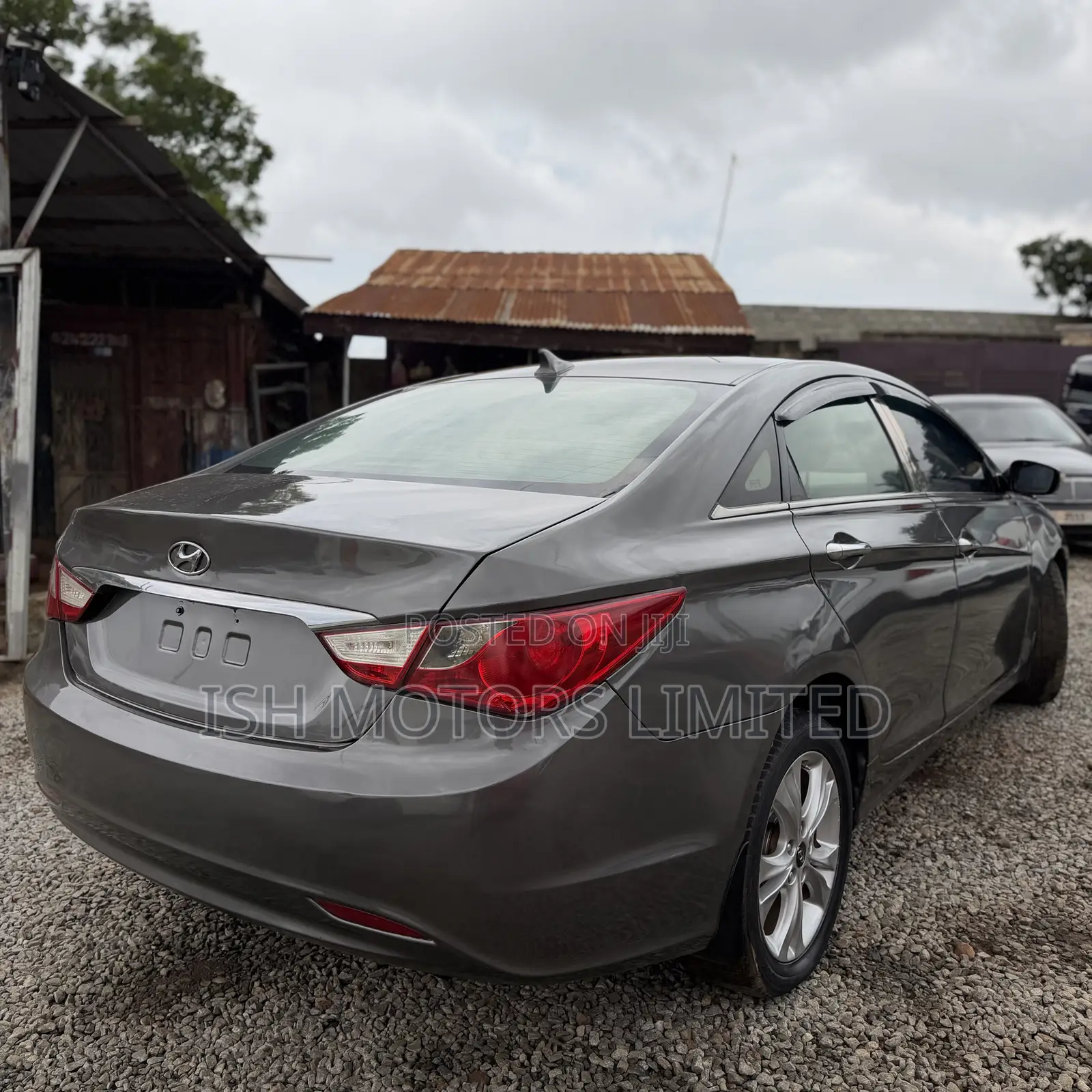 Hyundai Sonata SE Sedan FWD (2.4L 4cyl 6A) 2012 Gray