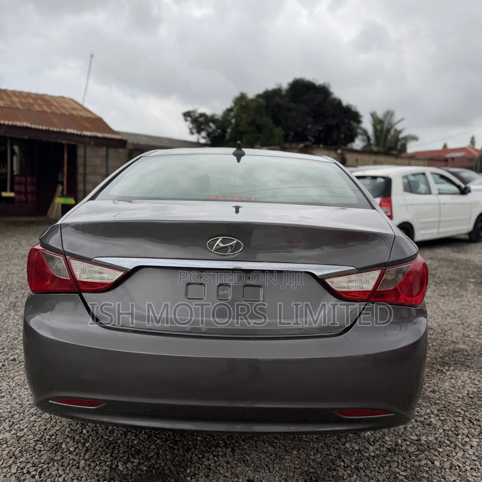 Hyundai Sonata SE Sedan FWD (2.4L 4cyl 6A) 2012 Gray