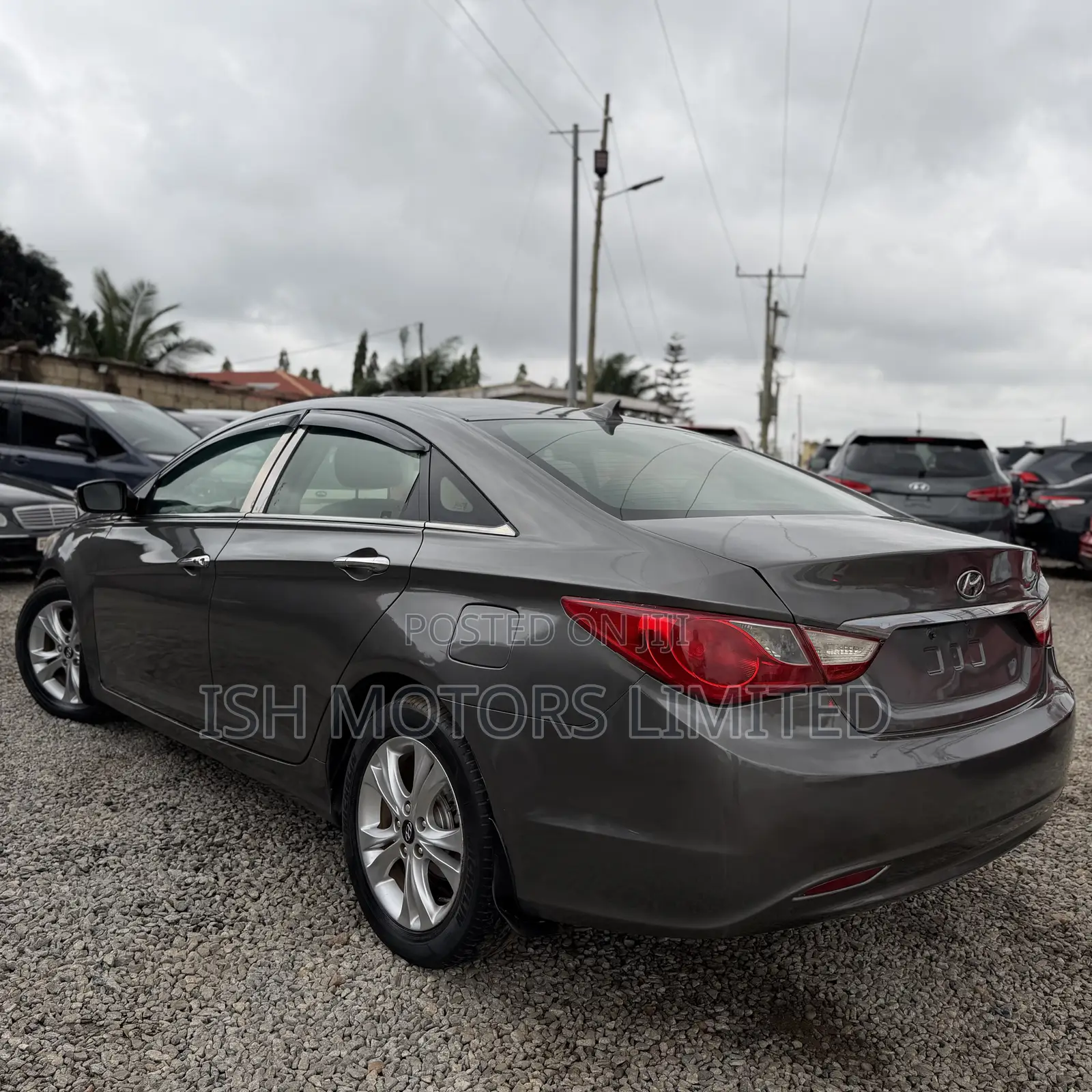 Hyundai Sonata SE Sedan FWD (2.4L 4cyl 6A) 2012 Gray