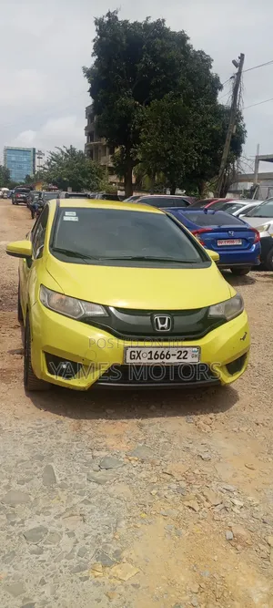 Honda Fit 2014 Yellow