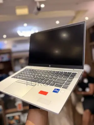 Laptop HP EliteBook 840 G8 16GB Intel Core i7 SSD 256GB