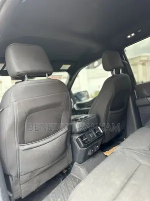 Ford F-150 XLT 2023 Silver