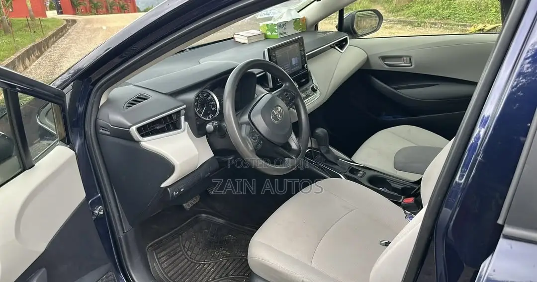 Toyota Corolla 2021 Black