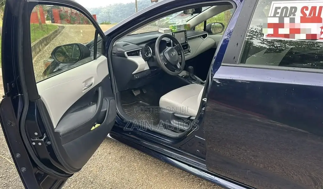 Toyota Corolla 2021 Black