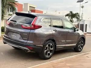 Honda CR-V Touring AWD 2018 Gray
