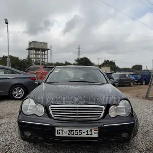 Mercedes-Benz C-Class C 200 Kompressor (W203) 2004 Black