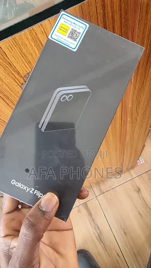 New Samsung Galaxy Z Flip6 256 GB Black