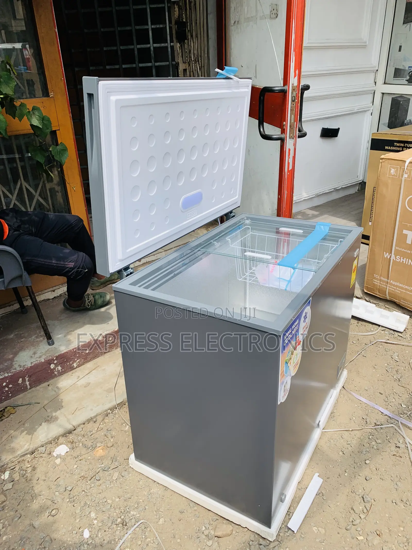 Newly Sealed Pearl 200L Freezer - PCF-2530-1A