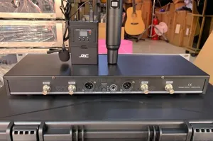 JAC MX500 Hand and Lapel Digital UHF Wireless Microphone