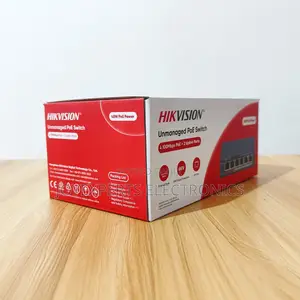 4 Port PoE Switch - Hikvision