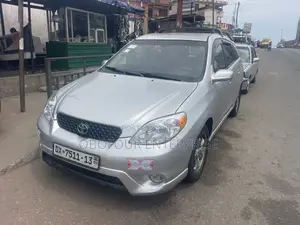 Toyota Matrix Hatchback AWD (1.8L 4cyl 4A) 2006 Silver