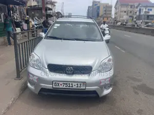 Toyota Matrix Hatchback AWD (1.8L 4cyl 4A) 2006 Silver