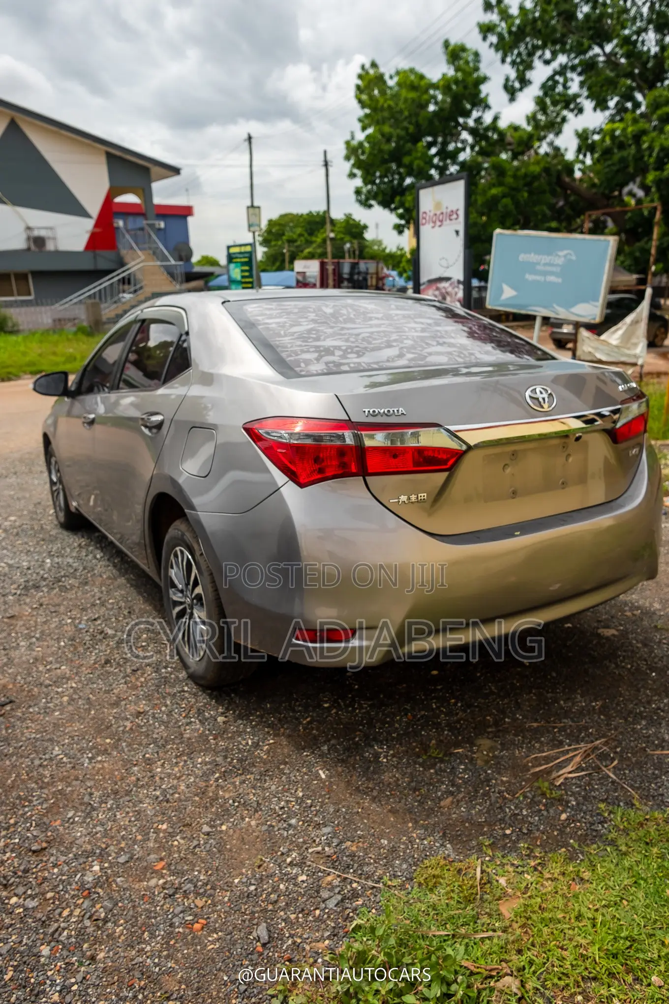 Toyota Corolla 2018 Silver