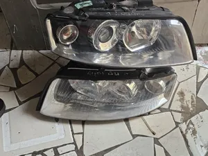 Audi A4 Headlight 05