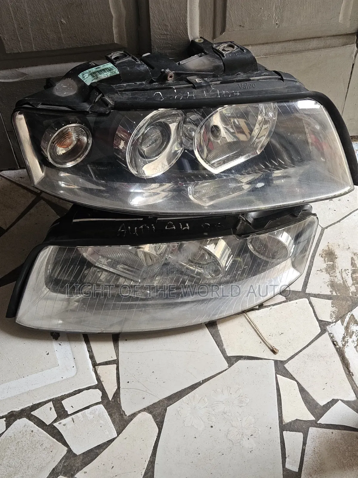 Audi A4 Headlight 05
