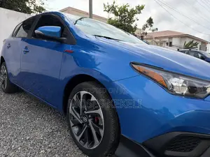 Scion iM Base 2016 Blue