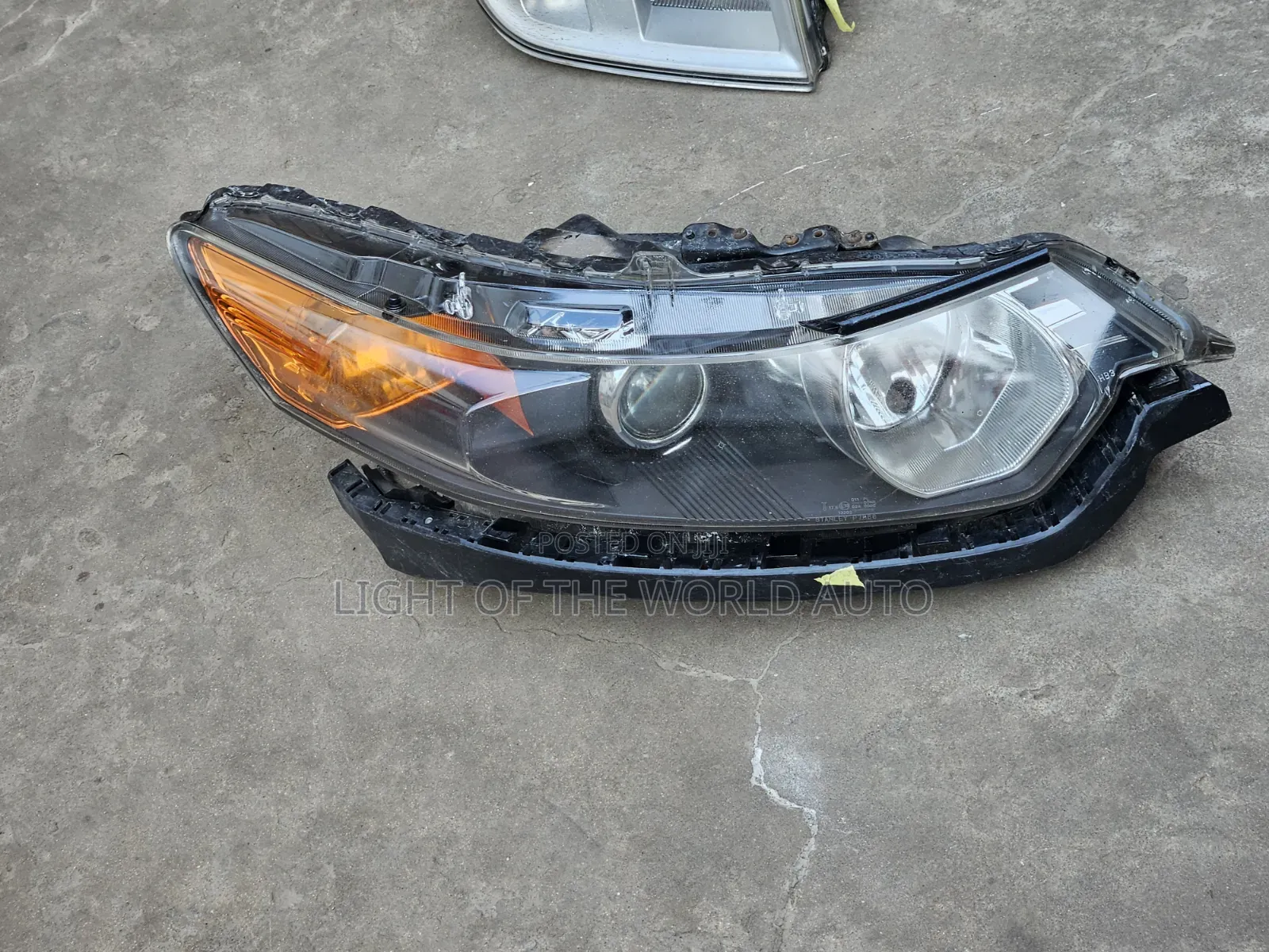 Acura TSX Headlight 2014 Right Side
