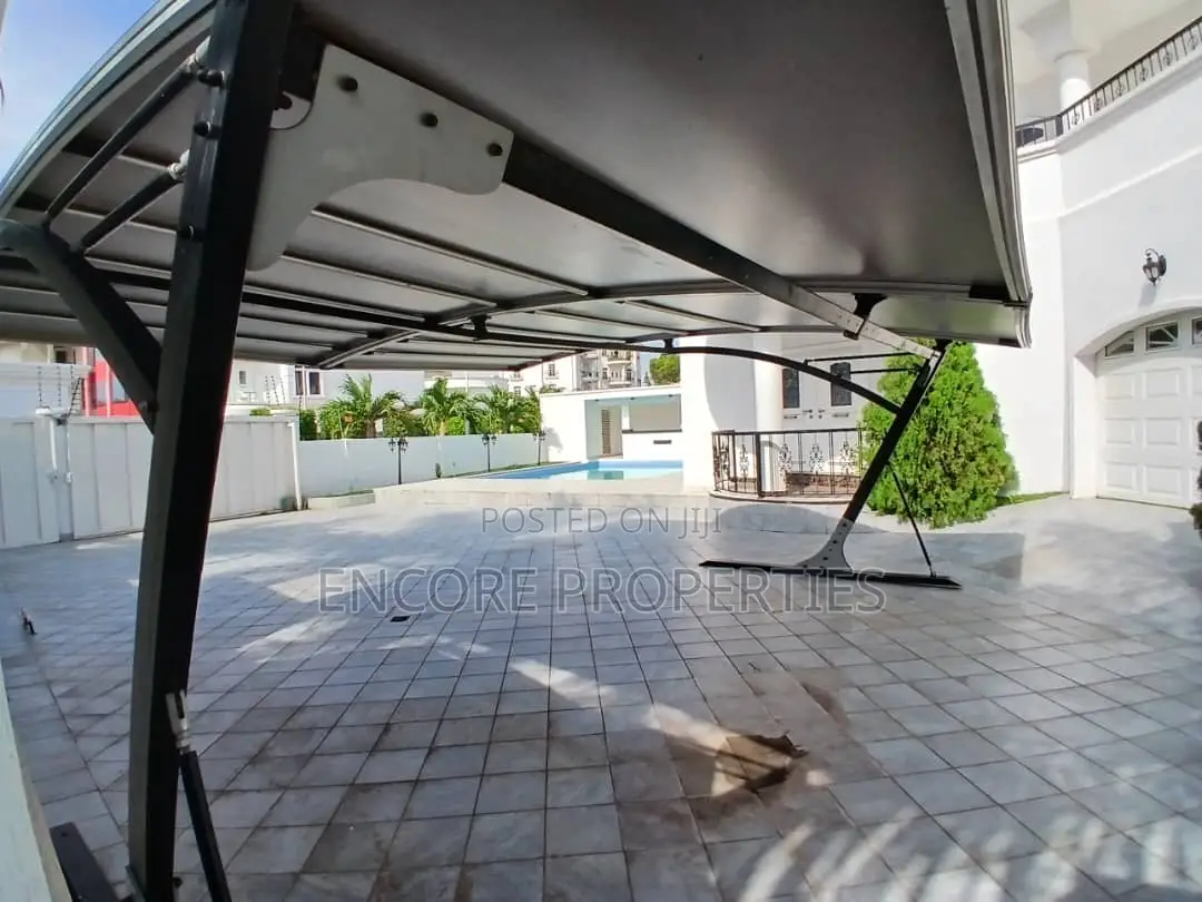 5bdrm House in East Legon for rent