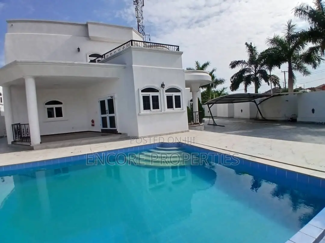 5bdrm House in East Legon for rent