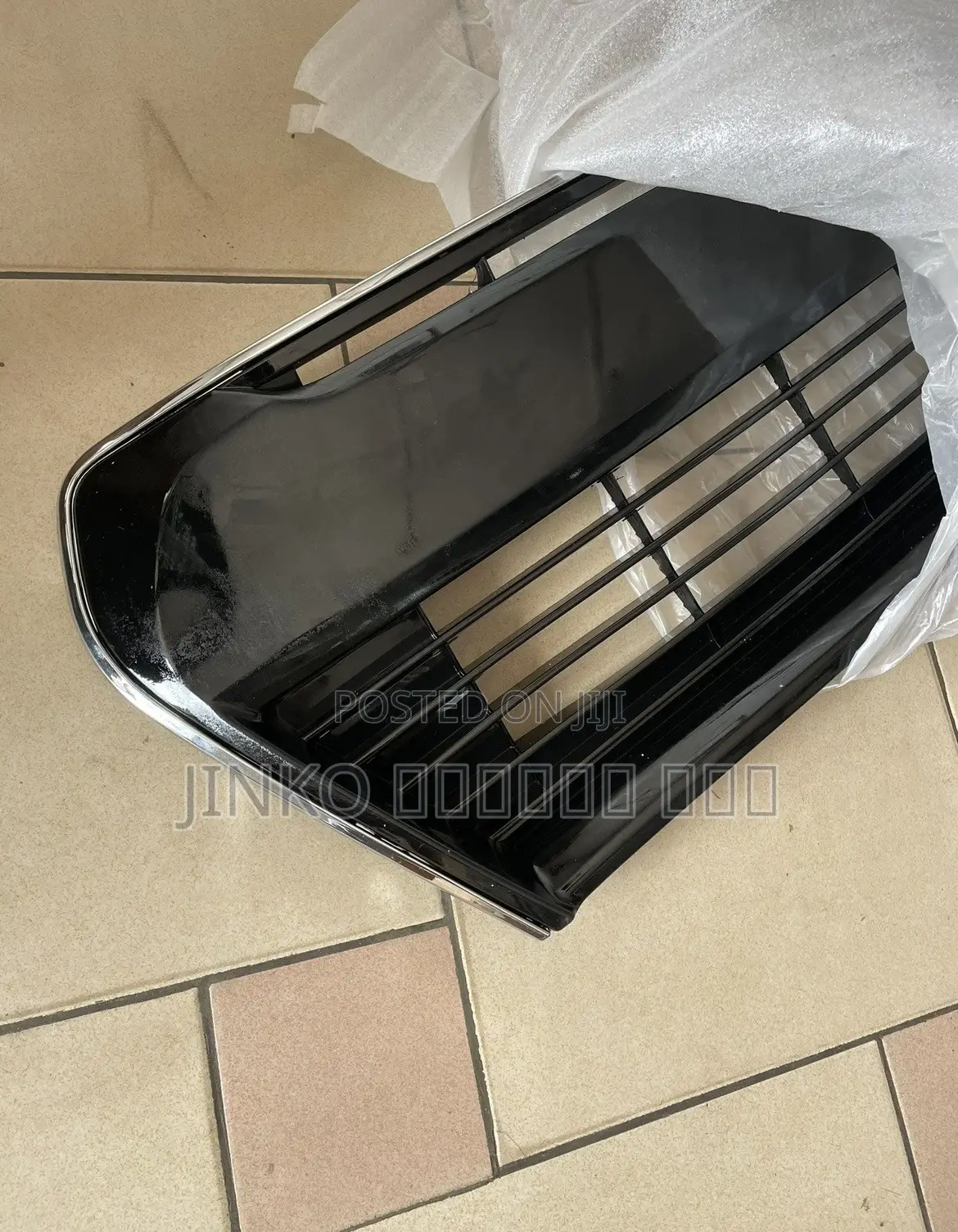 Toyota Corolla 2014-2016 Front Bumper Grille Se/Sport