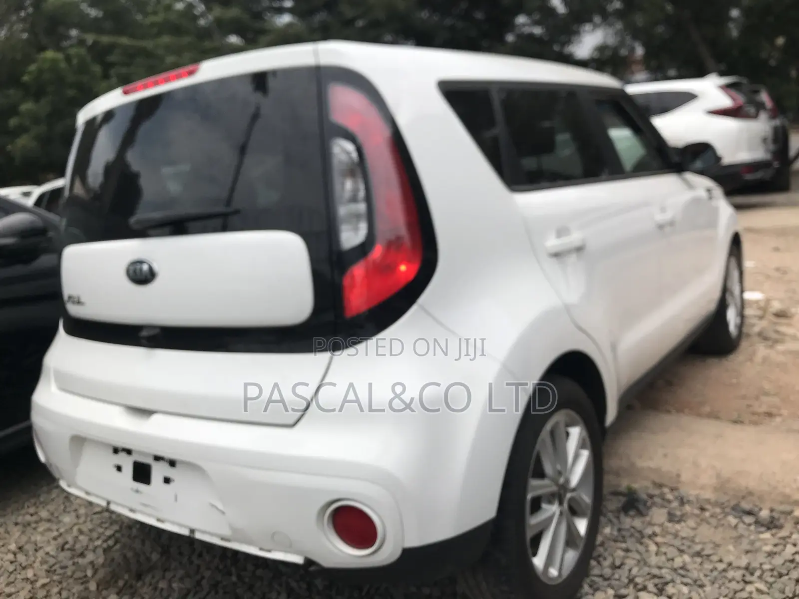 Kia Soul Hatchback 2019 White