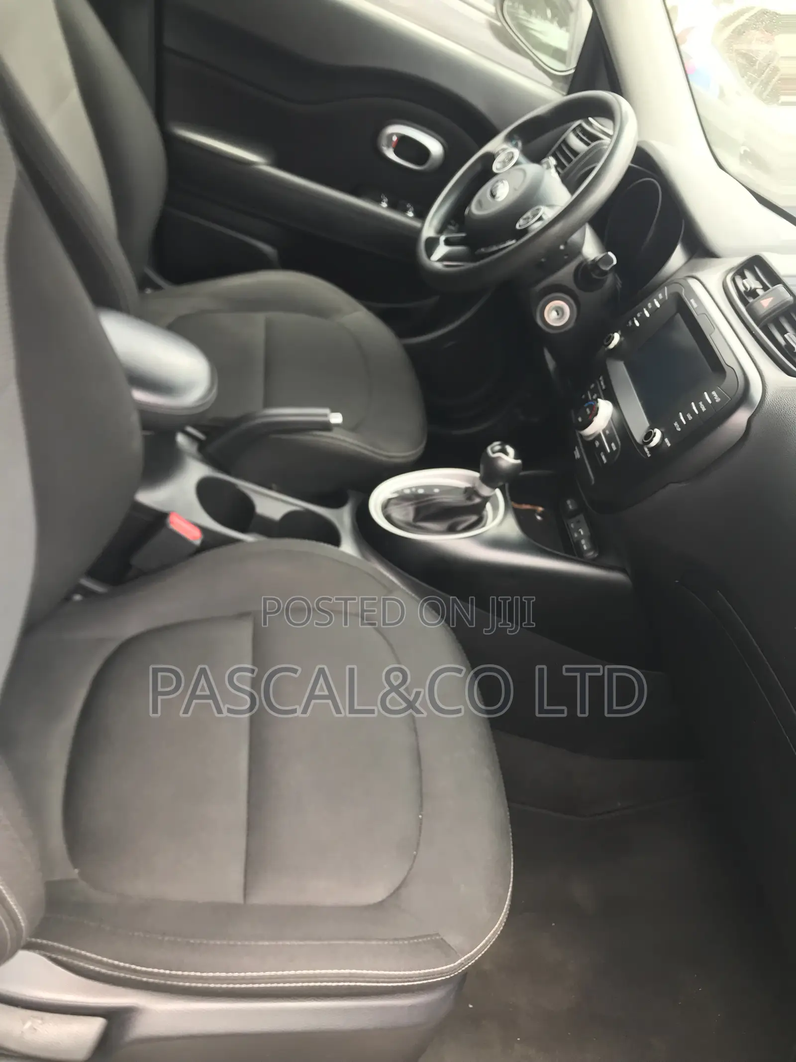 Kia Soul Hatchback 2019 White