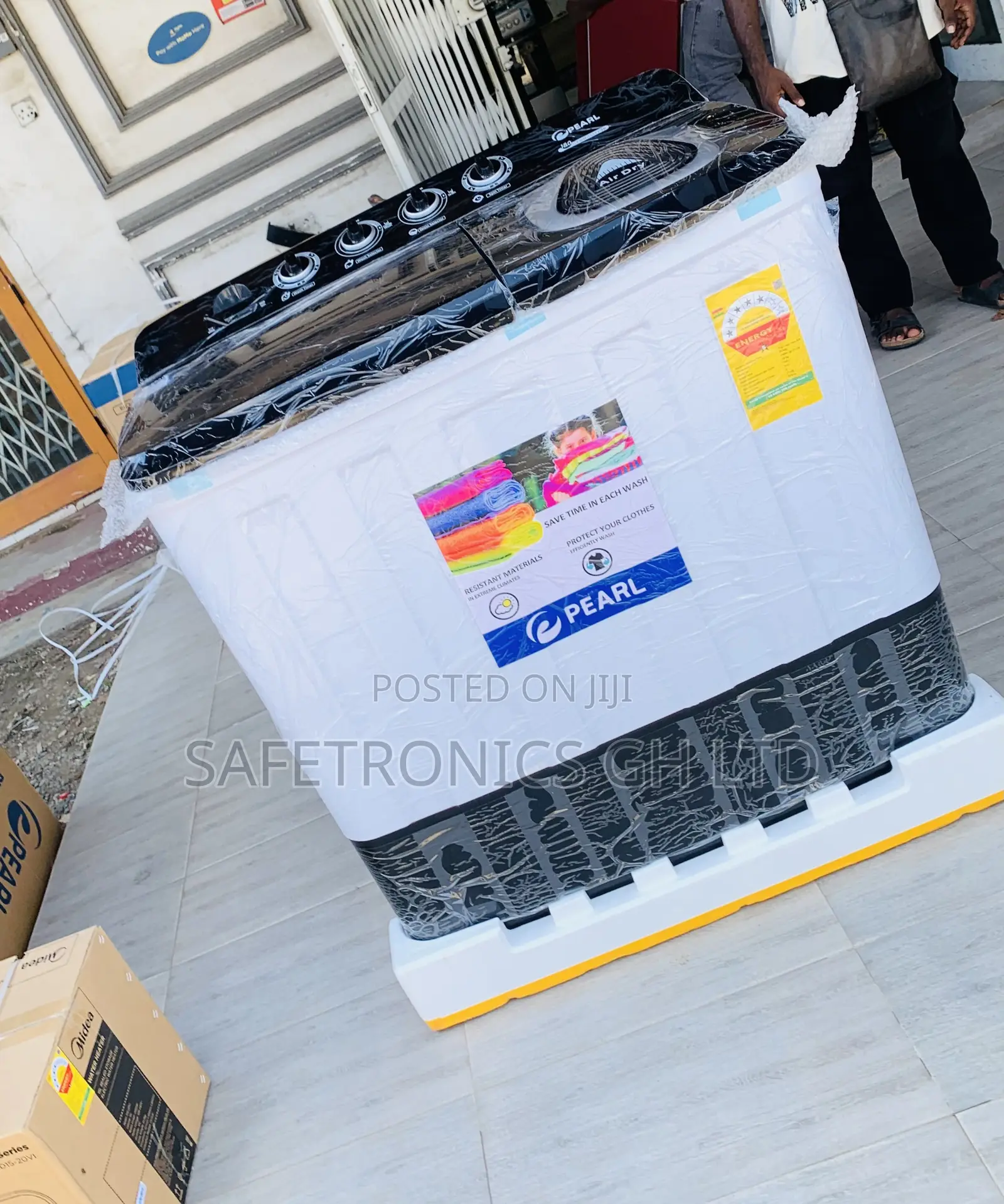 Extremely Powerful TopLoad Semiautomatic Pearl 18kg Twintub Washer
