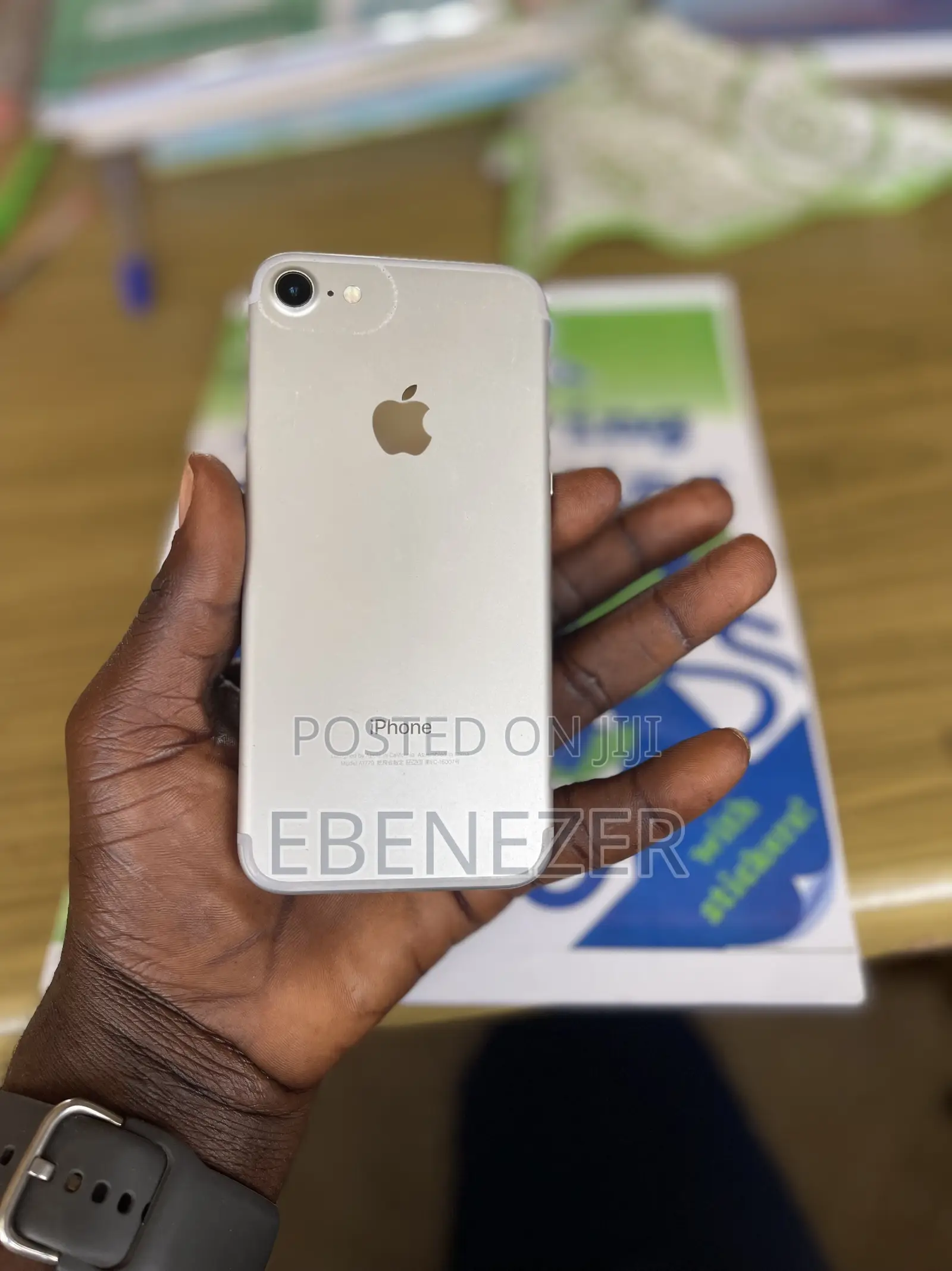 Apple iPhone 7 128 GB Gold