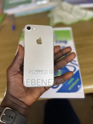 Apple iPhone 7 128 GB Gold