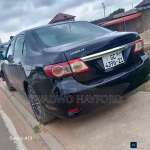 Toyota Corolla 2011 Black