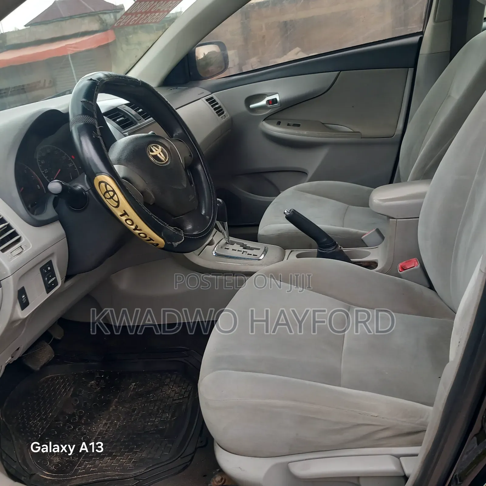 Toyota Corolla 2011 Black