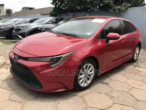Toyota Corolla XLE 2020 Red
