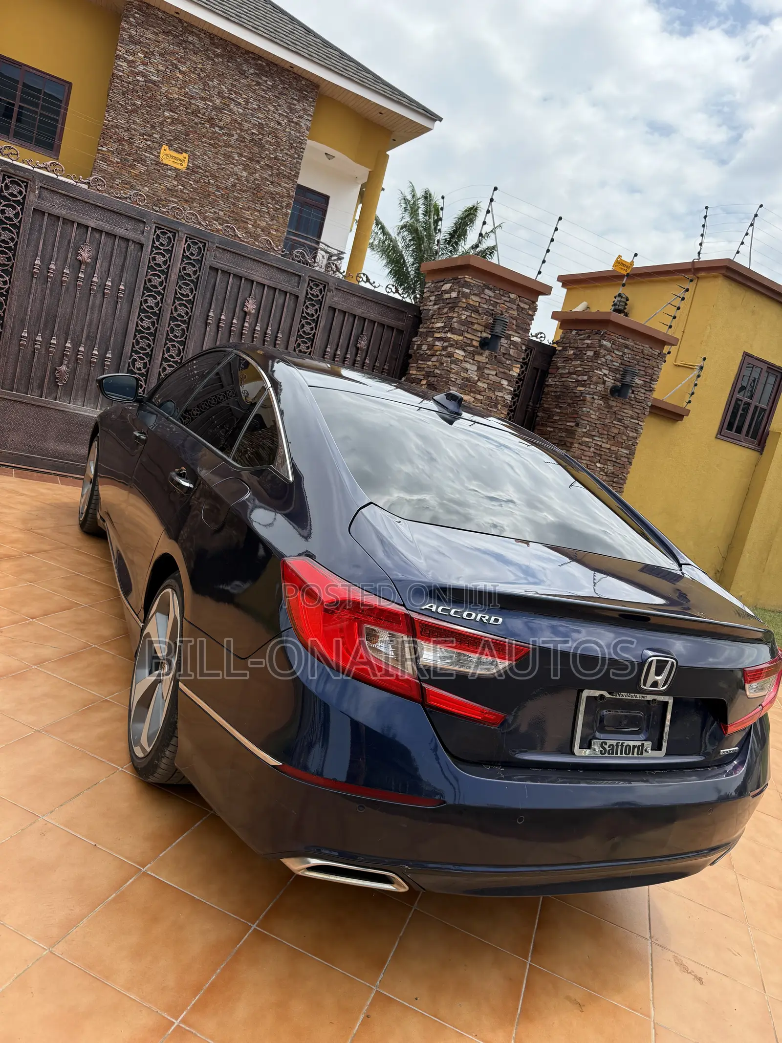 Honda Accord Touring 2018 Blue