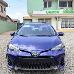 Toyota Corolla SE (1.8L 4cyl 6M) 2018 Blue