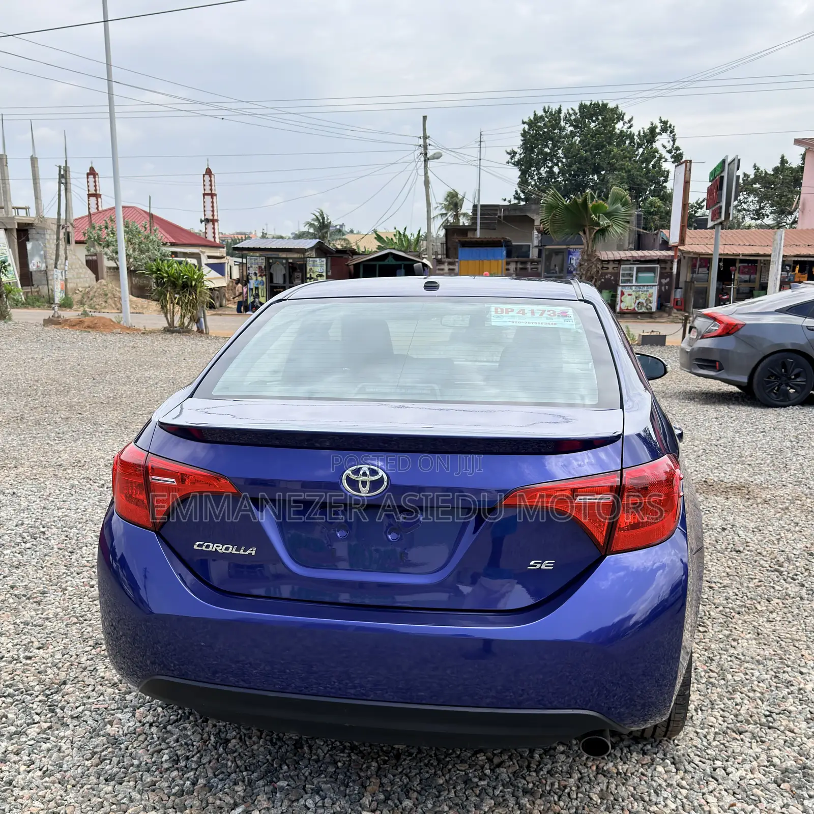 Toyota Corolla SE (1.8L 4cyl 6M) 2018 Blue