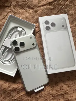 New Apple iPhone 17 Pro Max 256 GB Silver