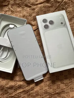 New Apple iPhone 17 Pro Max 256 GB Silver