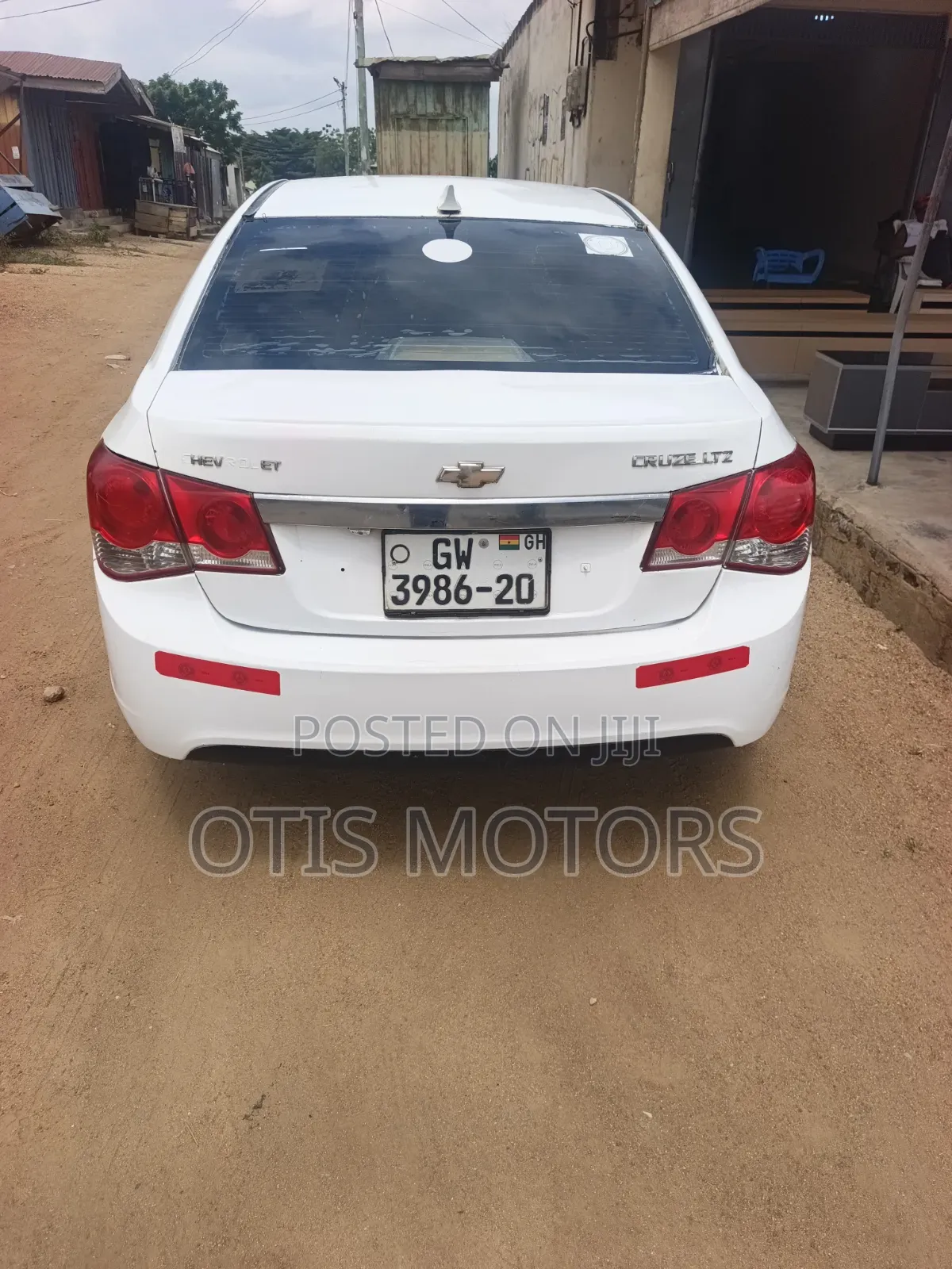 Chevrolet Cruze 2010 White